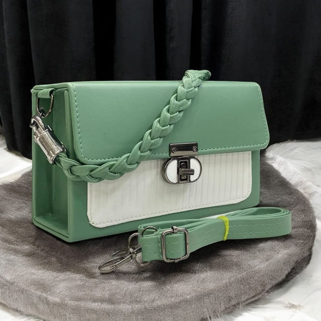 Slara Lvy Luxe Crossbody