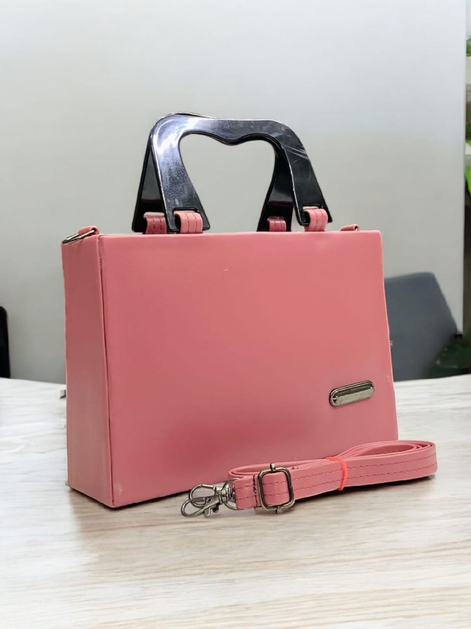 Slara Luxe Box Bag