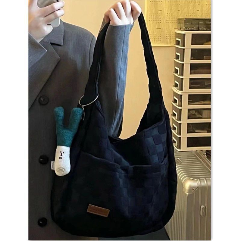 Slara Cloud Tote